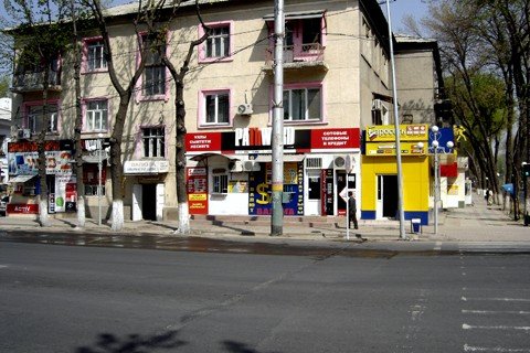 Фирменные магазины сотовой связи Евросеть, PATHWORD, проспект Тауке-хана