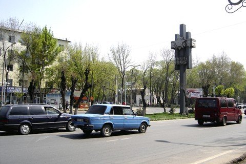 Памятник ВОВ 1941-1945 гг., проспект Б.Момышулы