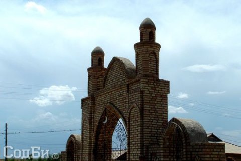 Памятник архитектуры, Байдибекский район Южного Казахстана