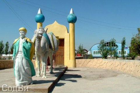 Памятник архитектуры, Сарыагашский район Южного Казахстана