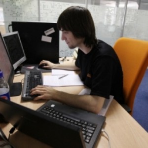 Казахстанцам запрещается размещать музыку и фильмы в социальных сетях