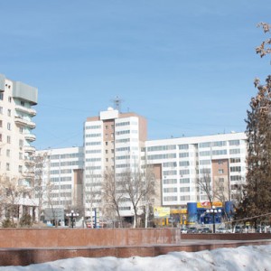 Кто помоет окна горожанам?