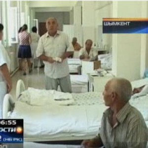 В Шымкенте онкобольные вынуждены ютиться в коридорах