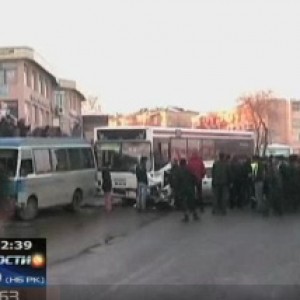 В Шымкенте столкнулись два пассажирских автобуса