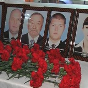 В аэропорту Шымкента открыли уголок памяти членам погибшего экипажа под Алматы