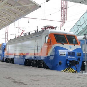 Скоростной поезд будет идти из Алматы в Шымкент 9 часов